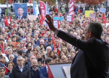 Özgür Özel, Avrupa’nın kalbi Brüksel’den: AKP iktidarı artık Trump’a çalışmaya başladı