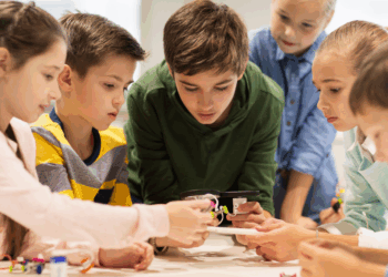 Avustralya’da çocukların geleceği tehlikede: 22 göstergeden 21’inde gerileme gösteriyor