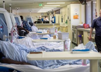 Sydney ve Melbourne’u sarsan sağlık alarmı: Hastanelerde kapasite krizi tehlikeli seviyeye ulaştı