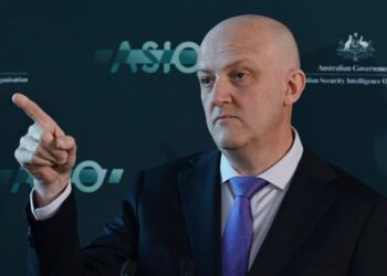 Yapay zekânın radikalleşmeyi tetiklediğini söyleyen ASIO Başkanı: “ 3 ülke Avustralya’da suikast hazırlığında”