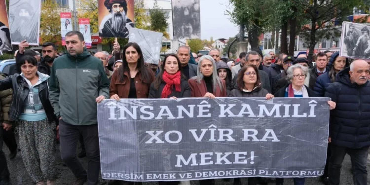 Seyit Rıza'nın idam edilişinin 88’inci yılında yapılan anmada konuşan DEM Parti Eş Genel Başkanı Hatimoğulları, yaşanan katliam için resmi özür dilenmesi istendi.