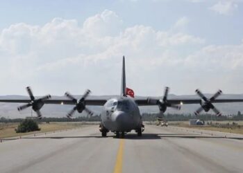 TSK’ya ait kargo uçağının enkazına ulaşıldı:20 kişi hayatını kaybetti