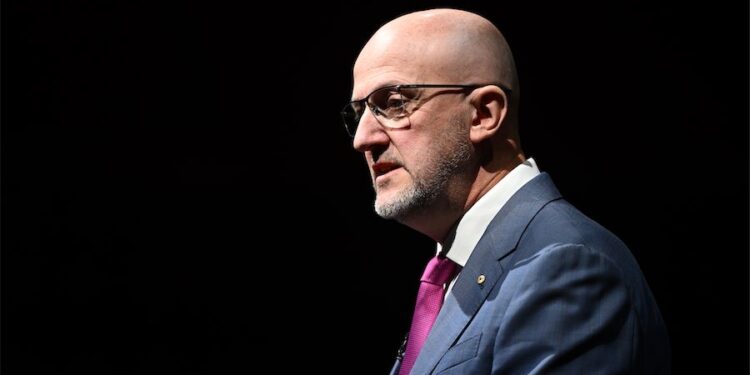 ASIO’dan açıklama: Bondi Beach saldırısındaki şüphelilerden biri güvenlik birimlerince tanınıyordu.