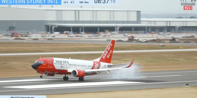 Batı Sidney Uluslararası Havalimanı’nda bugün tarihi bir an yaşandı. Test sürecinin en kritik aşamalarından biri olan ilk jet inişi başarıyla gerçekleştirildi