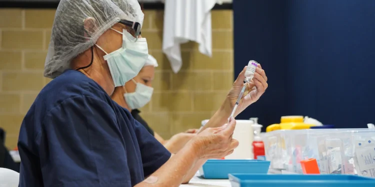 Avustralya’da ortaya çıkan ve influenza A alt tiplerinden biri olan H3N2 virüsü, dünya genelinde yayılmaya devam ediyor.