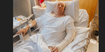 Devletin zirvesinden Ahmet’e ziyaret: Avustralya ‘Bondai kahramanı’ Suriyeliyi bağrına bastı