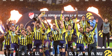 Süper Kupa, Sarı-lacivert şampiyon: Fenerbahçe Galatasaray’ı 2-0 mağlup etti