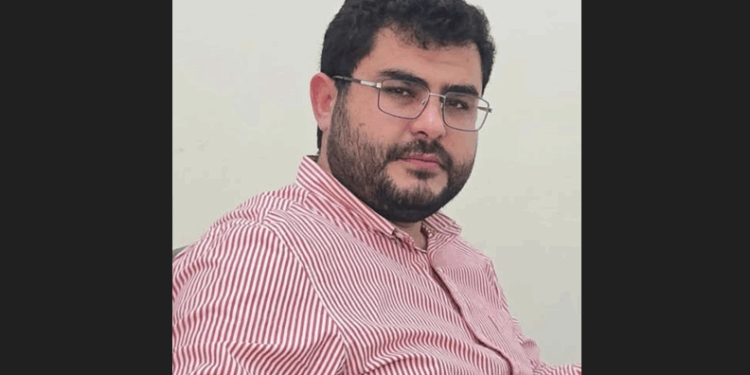 Willow International School çalışanı Emre Çınar, 30 Aralık günü öğleden sonra başkent Maputo’da bir meslektaşıyla kafede otururken gözaltına alındı.