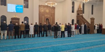 Victoria’daki yangınlara karşı Quba Camii’nden hacet namazı ve dua