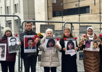 Cumartesi Anneleri 1087. haftada ‘Ayşenur Şimşek’ için adalet istedi