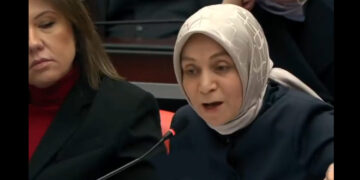 28 Şubat’ta fişlendiğini söyleyen AKP’li Leyla Şahin Usta fişlemeyi savundu