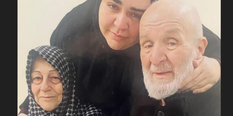 Abdullah Tırpan, kızı Refia Tırpan ve eşiyle bilikte. Tekirdağ 2 Nolu T Tipi Cezaevi, 3 Şubat 2026.