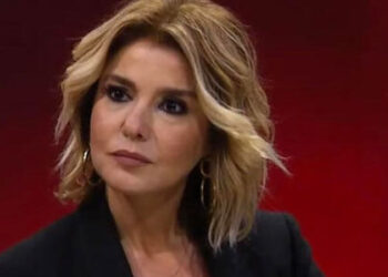 Gülben Ergen’den Epstein çağrısı: Dosyadaki Türkler açıklansın