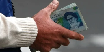 ABD’den itiraf gibi açıklama: İran’da protestolara yol açan dolar kıtlığını biz başlattık