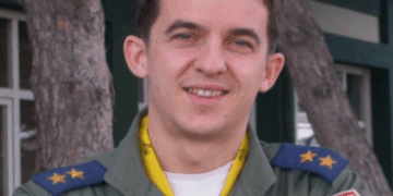 Dokuz yıldır cezaevindeki KHK’lı Kurmay Albay ve F-16 pilotundan Meclis’e mektup