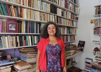 ‘Barış Akademisyeni’ Gül Köksal görevine iade edildi