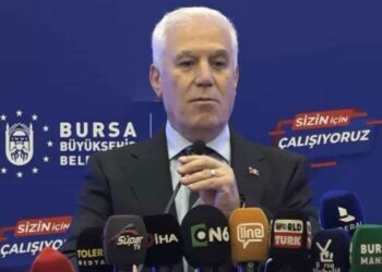 CHP’li Bursa Belediye Başkanı Bozbey hakkında gözaltı kararı: 59 kişilik gözaltı listesinde eşi ve kızı da var