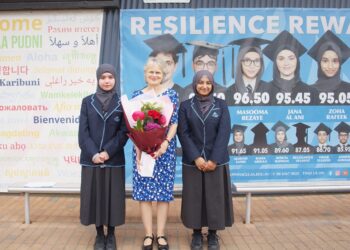 Güney Avustralya Valisi Adamson’dan Pinnacle Kolejine nezaket ziyareti