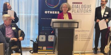 Avrupa Parlamentosu’nda Kültürlerarası İftar: Vekillerden hukuk ve insan hakları çağrısı