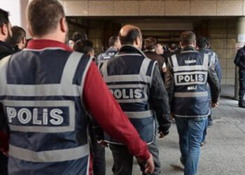 TSK’ya operasyonda 15 gözaltı daha: Muvazzaf albay, binbaşı, yüzbaşı, üsteğmen ve askeri öğrenci