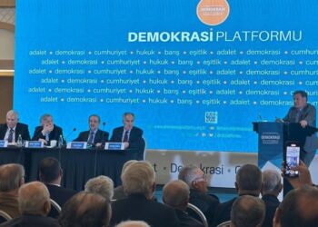 Denetimli serbestlik hakkı gasp edildi: Avukat Turan Canpolat 10 yıl sonra tahliye edildi