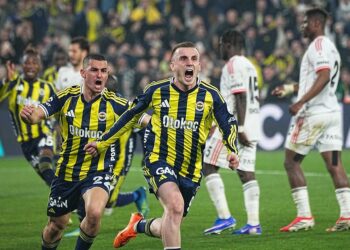 Fenerbahçe, dev derbide Beşiktaş’ı 90+11’deki penaltıyla geçti