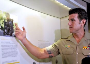 Kahramanlıktan sanık koltuğuna: Roberts-Smith, Afganistan’daki savaş suçu iddialarıyla yargı önünde