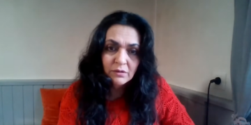 Hilal Nesin: Birbirimizi sevmek zorunda değiliz ama birbirimizin acısıyla tanışmak zorundayız