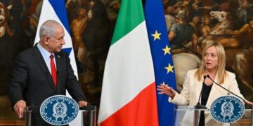 İtalya, İsrail’le savunma anlaşmasını askıya aldı