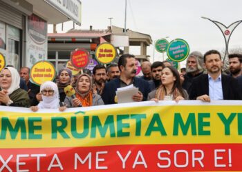 Van’da Kürtçe eğitim veren derneğe 400 bin TL para cezası kesildi