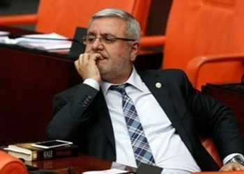 ABD’den, AKP’li Mehmet Metiner’in vize başvurusuna ret: “Ülkesine geri döneceğine ikna olmadık!”