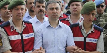 Cumhurbaşkanlığı Muhafız Alayı KHK’lı Komutanı:15 Temmuz stratejik seviyede bir tuzak ve tiyatrodur