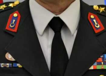 KHK’lı Albayın eşi:Kızımın okul birinciliğini elinden almaya çalıştılar, Oxford’a kabul edildi ama gönderemedim
