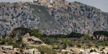 İsrail, Güney Lübnan’daki stratejik Beaufort Kalesi’ni ele geçirdi