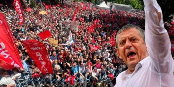 Özgür Özel: ”Diplomasız Erdoğan, mazbatasız genel başkan istemektedir”