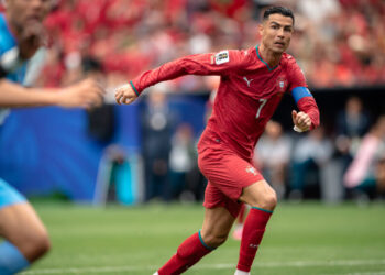 Portekiz, Özbekistan’ı 5-0 mağlup etti, Ronaldo tarihe geçti