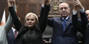 AKP’ye katılan Nimet Özdemir’in diploması sahte  çıktı