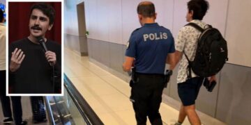 Komedyen Deniz Göktaş, havalimanında gözaltına alındı