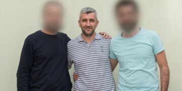Kanser tedavisi gören KHK’lı komiser Bülent Kemik, 51 yaşında vefat etti