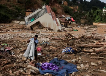 Başbakan Albanese: Nepal sel felaketinde 34 Avustralyalı kayıp