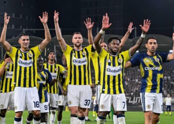 Fenerbahçe, Sturm Graz’ı 1-0 mağlup etti play-off’a yükseldi