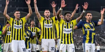 Fenerbahçe, Sturm Graz’ı 1-0 mağlup etti play-off’a yükseldi