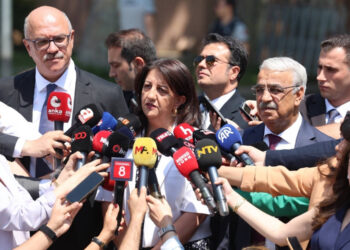 Saray’da görüşme yapan İmralı Heyeti:Süreç kararlılıkla sürdürülecek