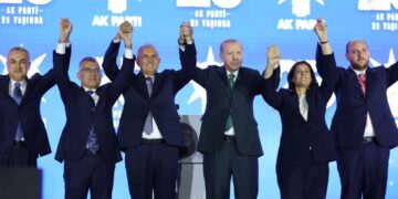 Saray rejimi sandıkta alamadığını transferle topladı: Aday çıkarmadığı ve 153 oy aldığı ilçeler AKP’ye geçti