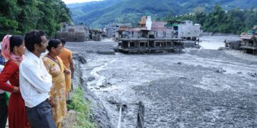Nepal felaketinden umutlu haber: 4 Avustralyalı daha sağ bulundu, kayıp sayısı 38’e indi