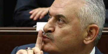 Binali Yıldırım’ın çocukları hisselerini annelerine devretti!