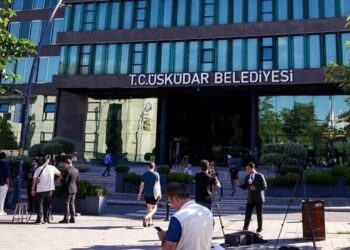 Tutuklama, transfer ve kayyım: Erdoğan rejimi 918 bin İstanbullunun oyunu yok saydı